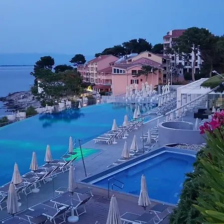 Mansuela Punta Apartament