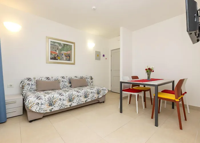 Mansuela Punta Appartement Veli Lošinj