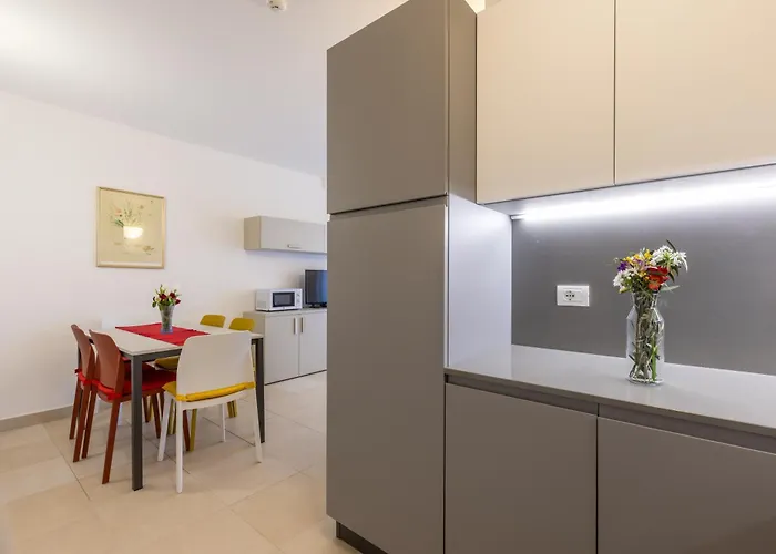 Mansuela Punta Appartamento Lussingrande